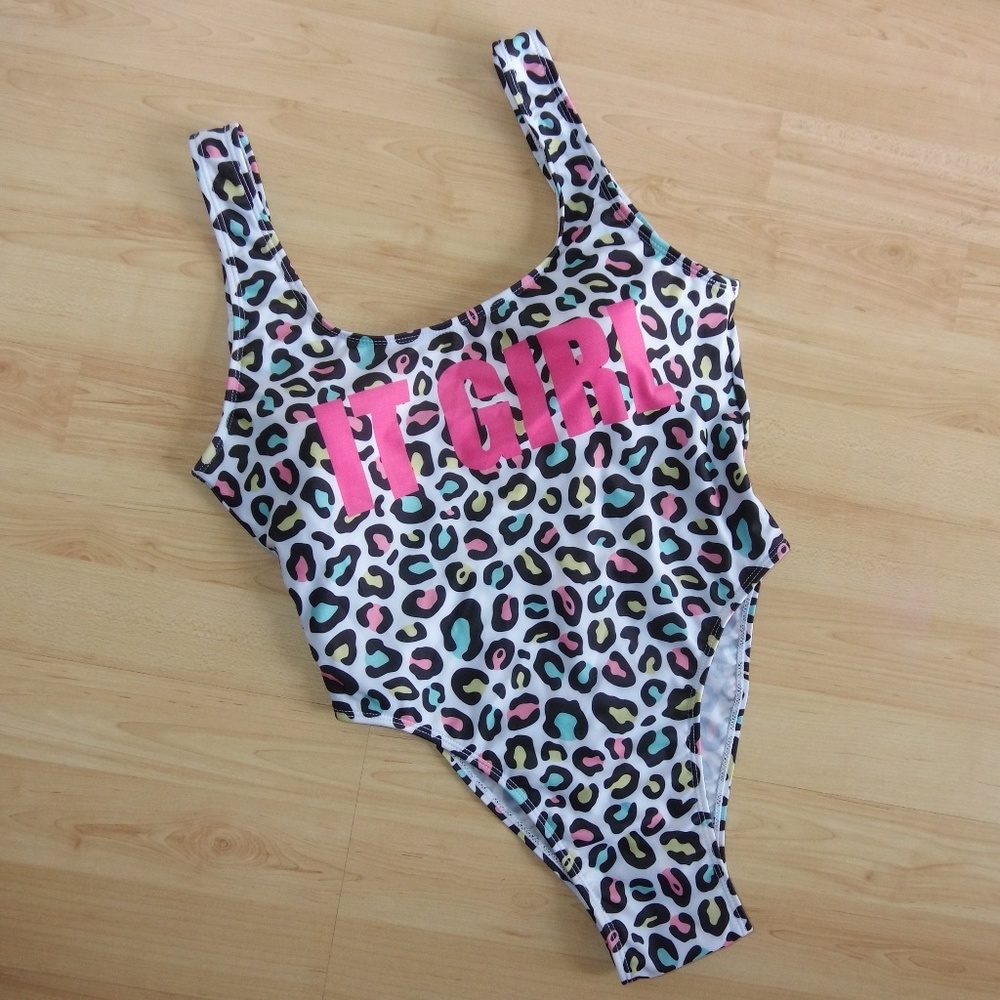 YMI Swimwear One Piece Leopard Print "It Girl" S